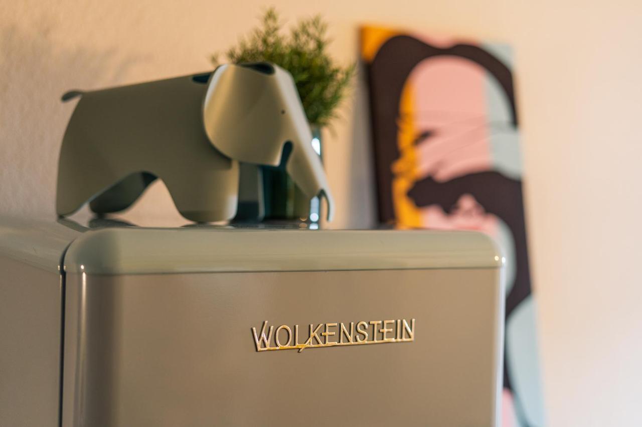 Farbenfrohe Altbauwohnung, Top Ausstattung FDH Exterior foto