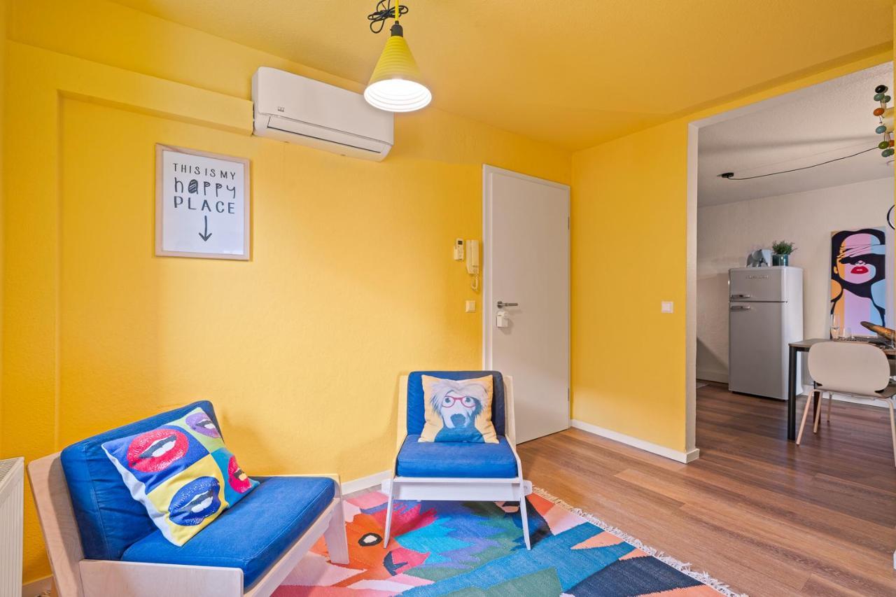 Farbenfrohe Altbauwohnung, Top Ausstattung FDH Exterior foto